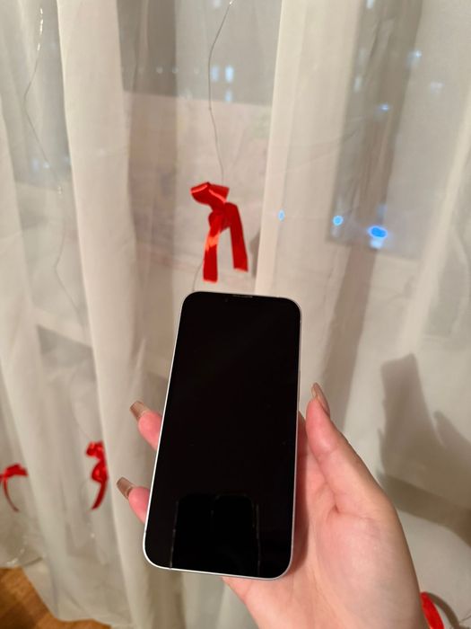 iPhone 14 хорошее состояние