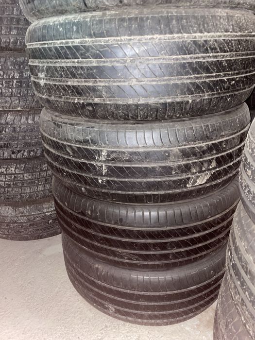 255/45/20 Voyax Free Michelin