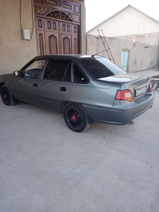 Нексия 2 идеал холатда сотилади