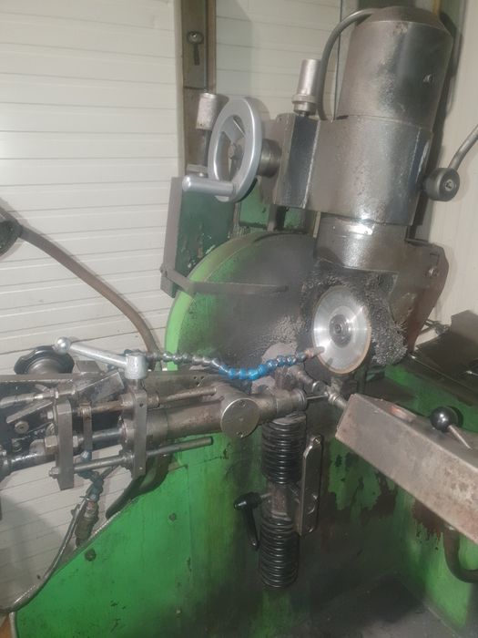 Masina de ascutit lame circulare Widma