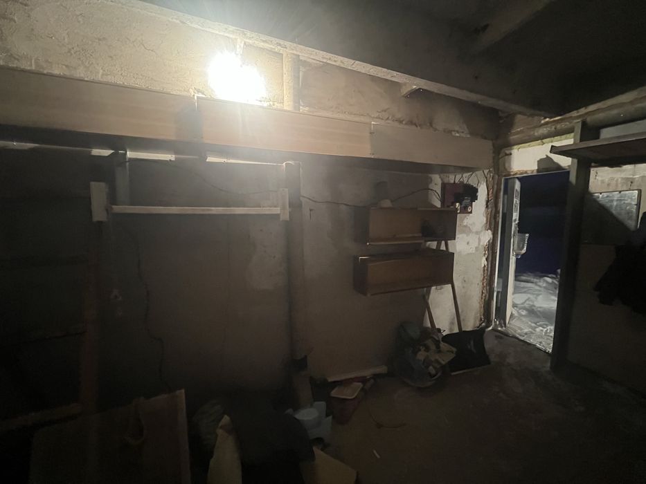 Продам Гараж на Ветеранах.