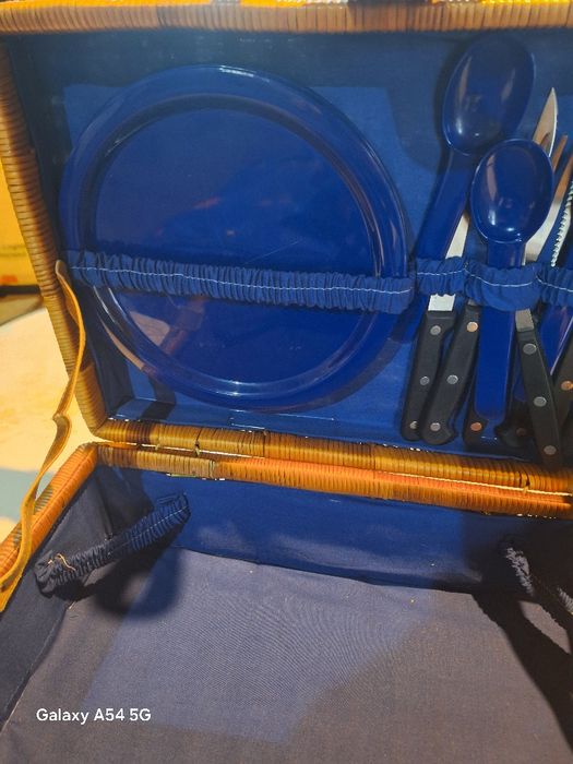 Кошница за пикник