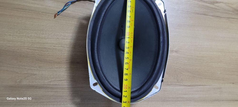 Difizoare auto Bose,