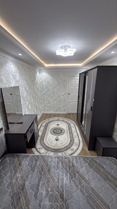 Аренда 2 хонали кв свая без РИЕЛТОР (М.Горкий) Буюк ипак йули метро