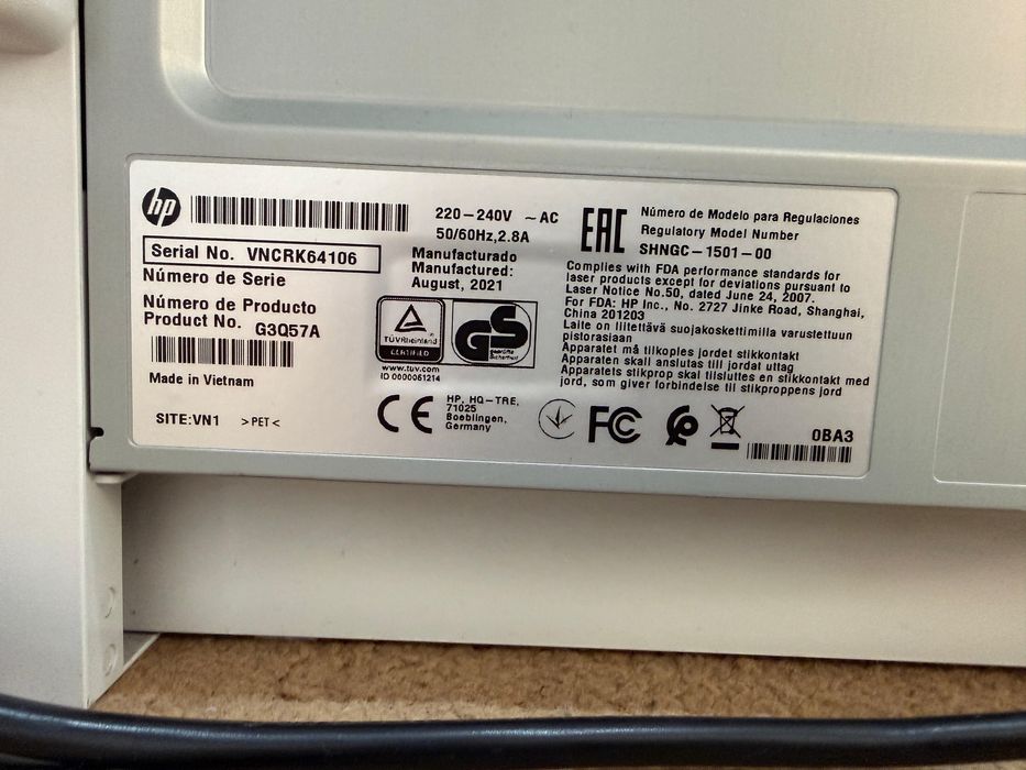 Продам 2 принтера с бумагой