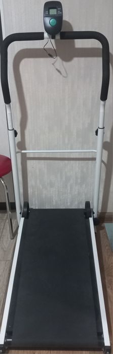 Продам беговую дорожку!