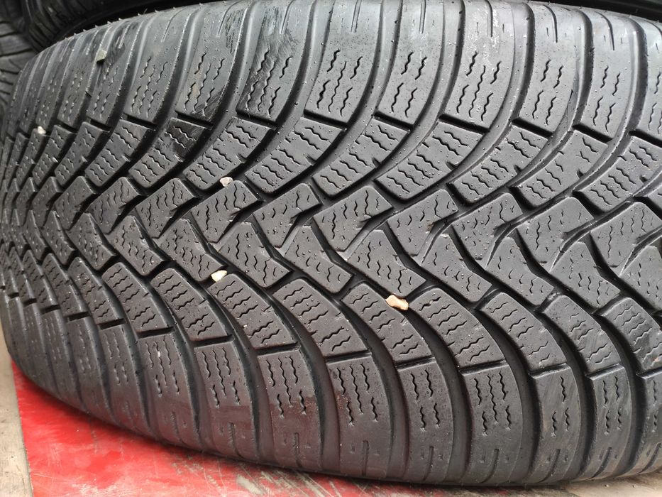 4бр Зимни гуми 235 50 19 - Falken