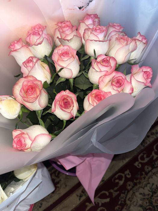 Розы свежие,Метровые