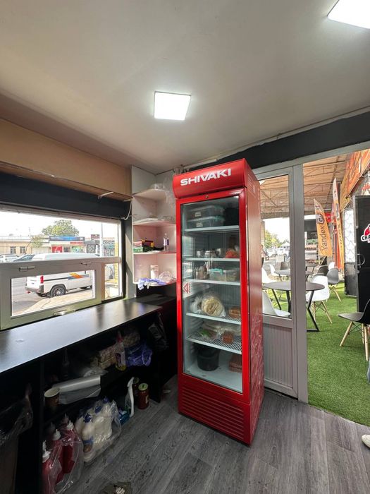 Фаст фуд нарсалари сотилади