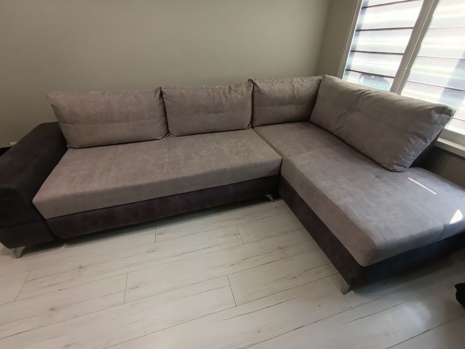 Разтегателен диван