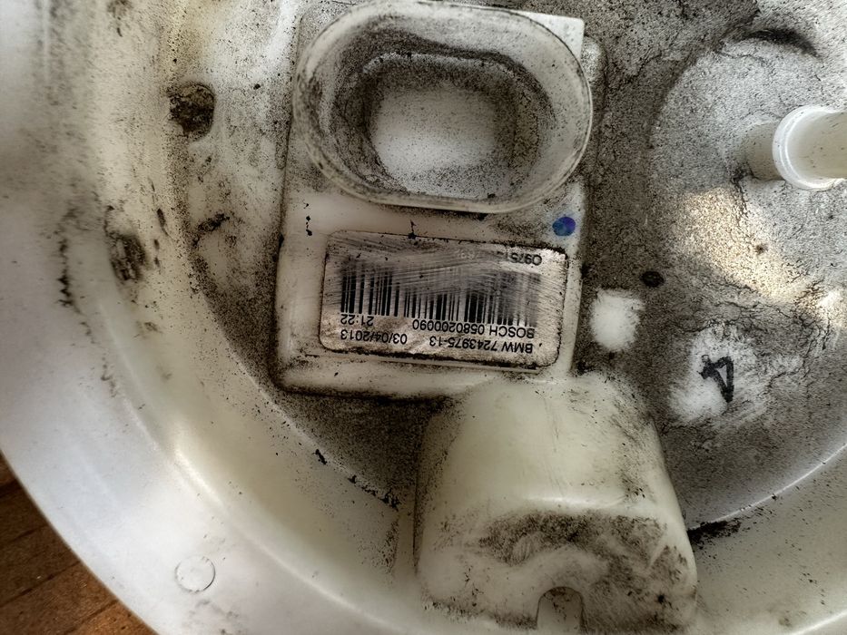 Бензинова помпа бмв 335/340