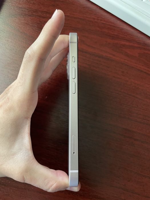 iPhone 13 почти новый 89%