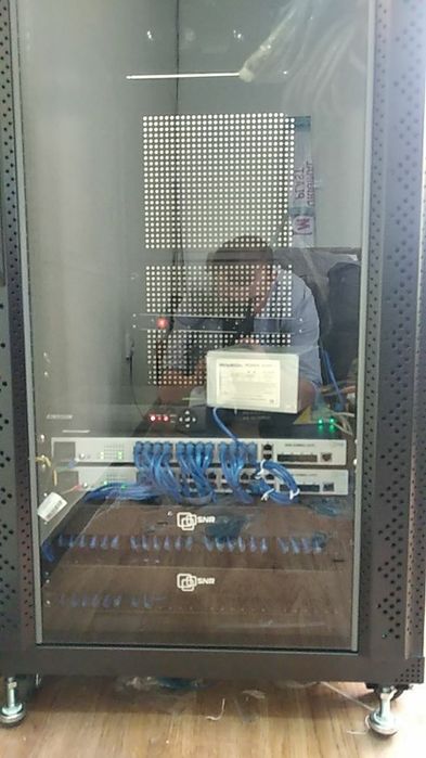 обслуживание, и настройка,Wifi,компьютеров,сетей,серверов и тд