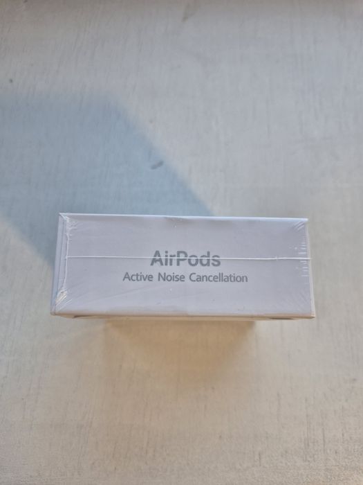 Airpods 4 sigilate