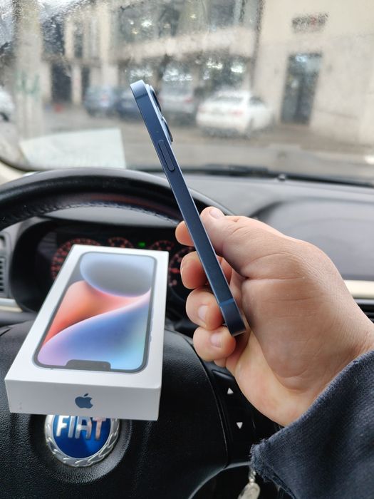 Iphone 14 blue, full box, impecabil