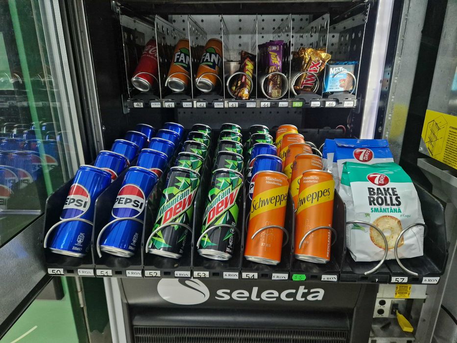 Automat Vending  Necta Sfera