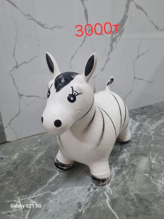 Продам  толакар и прыгунок