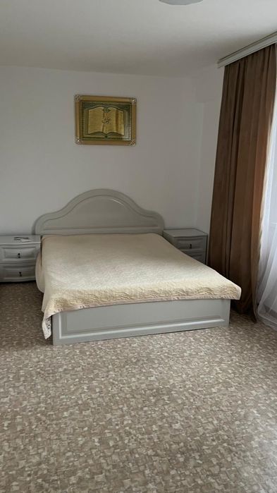 Сдам 2 комнатную квартиру