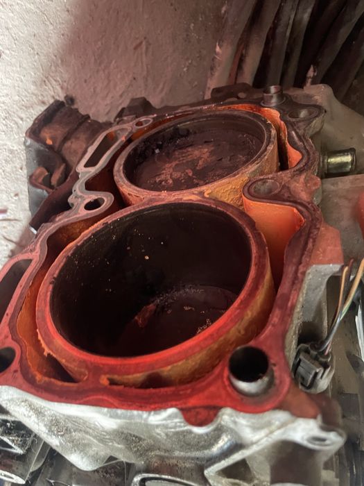 Двигатель EJ25 без навеса