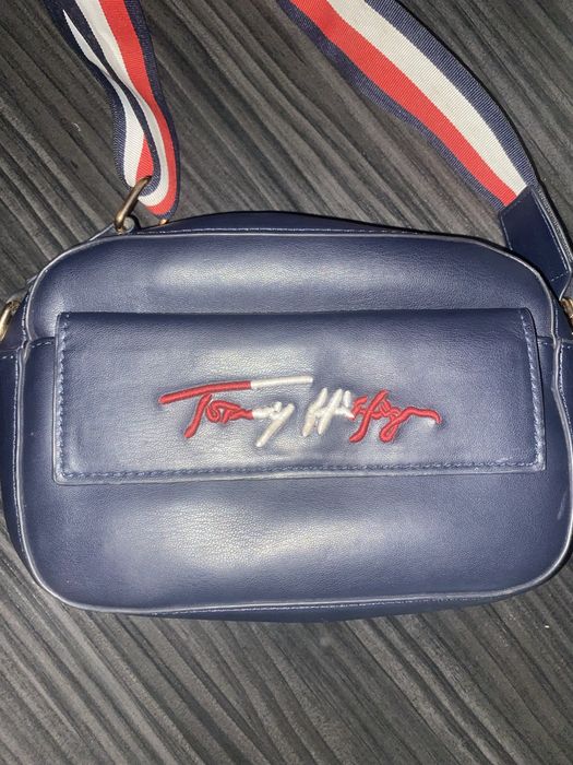 Барсетка томми хорошоего качества
