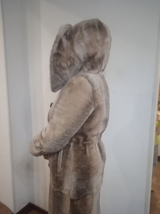 Продам мутоновую шубу