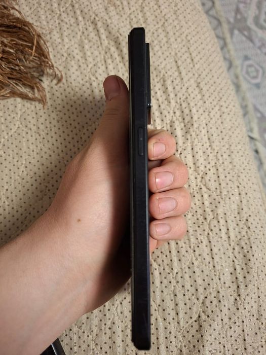 Oppo Reno 7 отличном состоянии