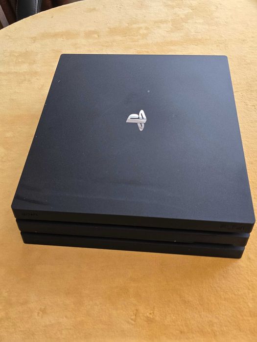 Playstation 4 Pro 1TB