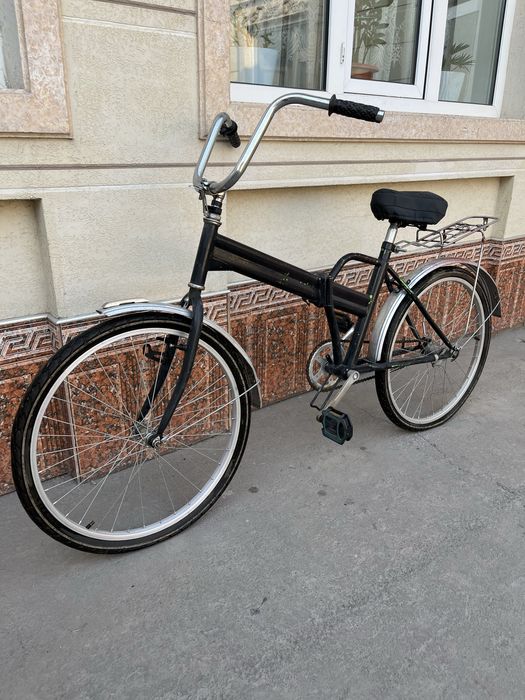 Велосипед в хорошем состояние