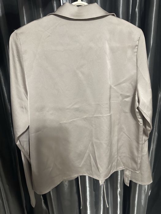 Дамско елегантно сако/блуза- размер М (става и за L)