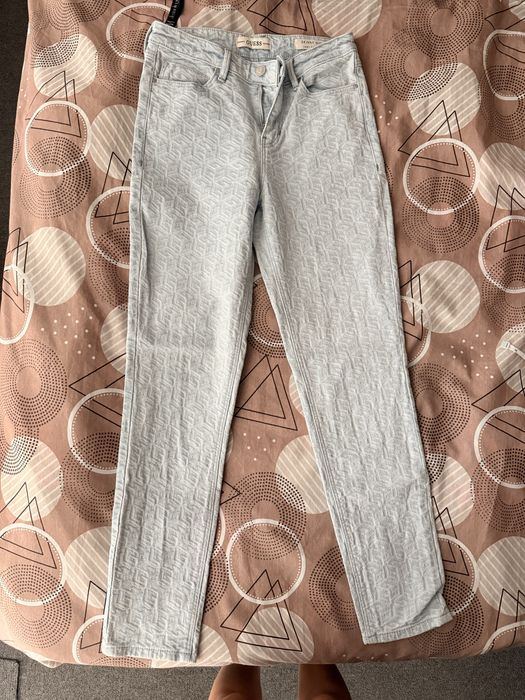 Дънки GUESS 25р-р