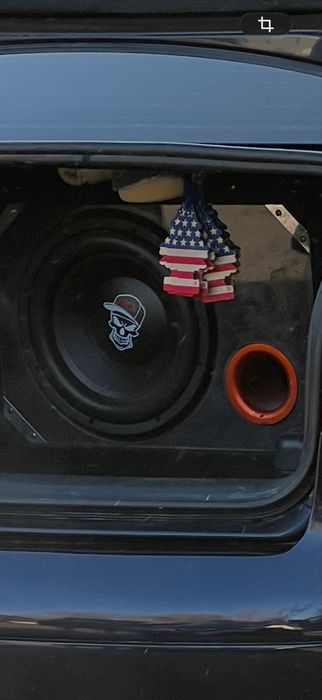 Сабвуфер kick ll12 в коробе с уселителям