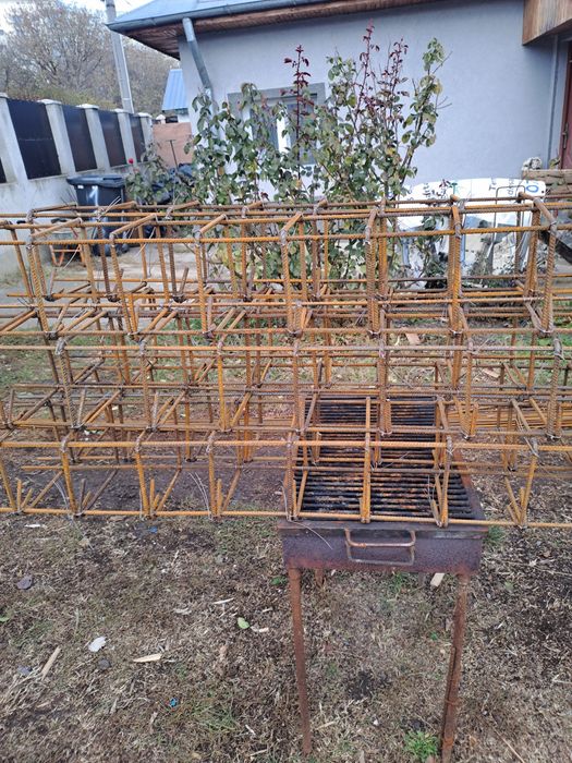 Vindem din stoc sau pe comanda etrieri din fier striat de 8mm.
Produce