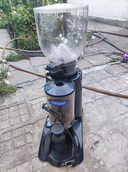 Кафемелачка MAXIMA, контейнер 2 кг.