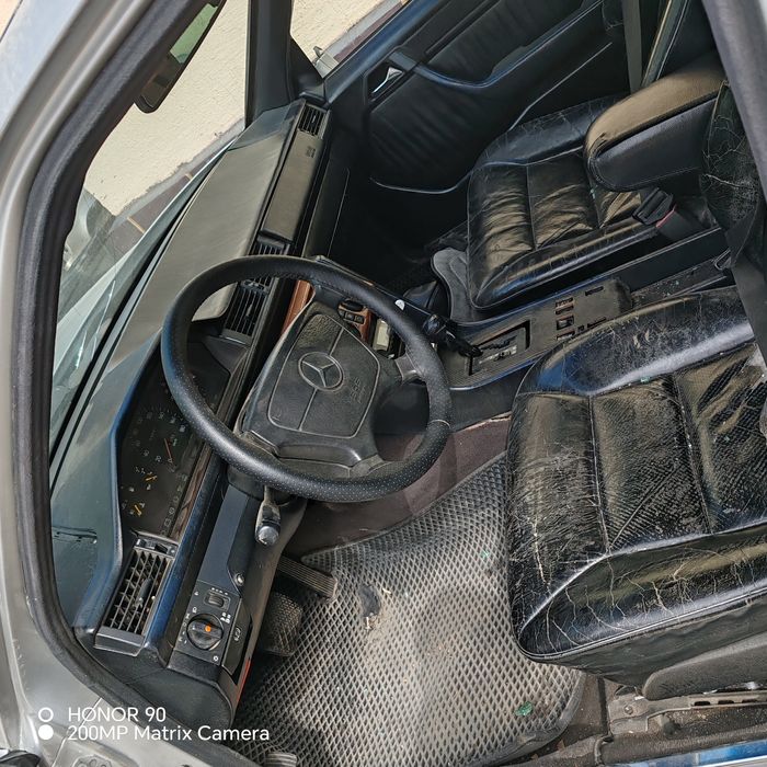 Мерседес 124 разбор по запчасти