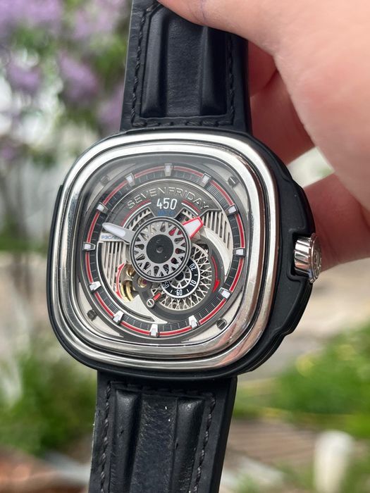 Продам чесы очень редький экземпляр