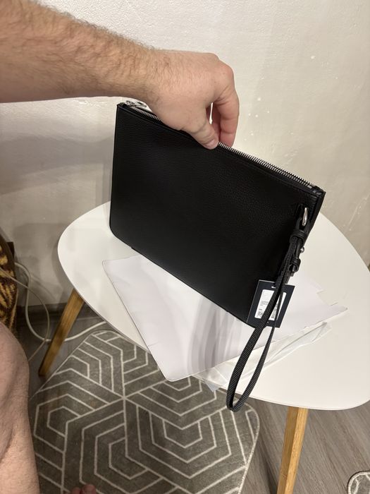 Plic Borseta Barbati!