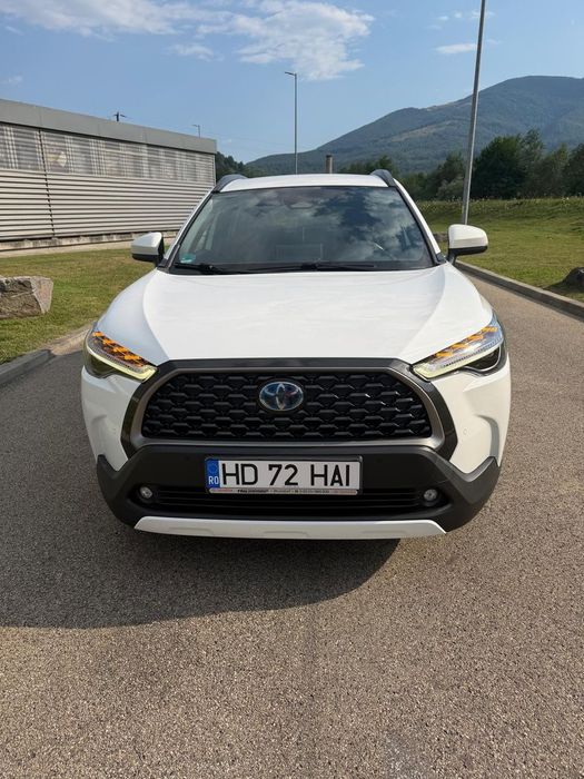 Toyota Corolla Cross Toyota Corolla Cross an 2023 luna5 Hybrid 2.0- 197 CP benzina 4x4.Seri