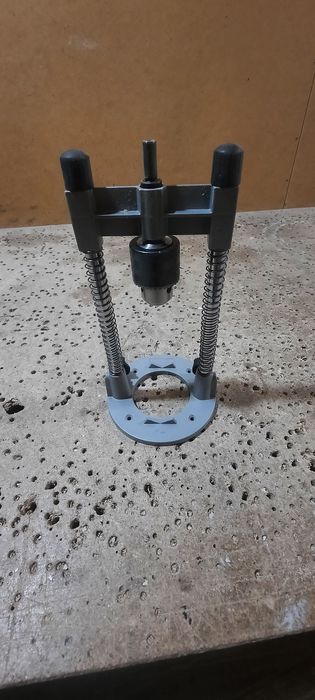 Продам стойку для дреля