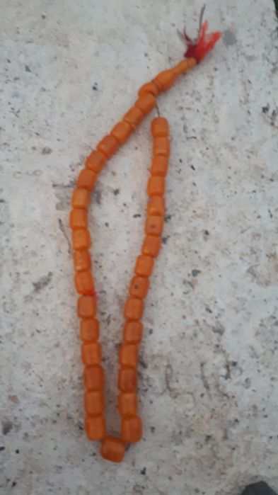 Кехлибарена броеница