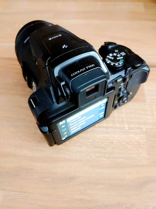 Nikon Coolpix P900
