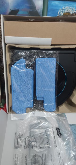 Робот- пылесос legree