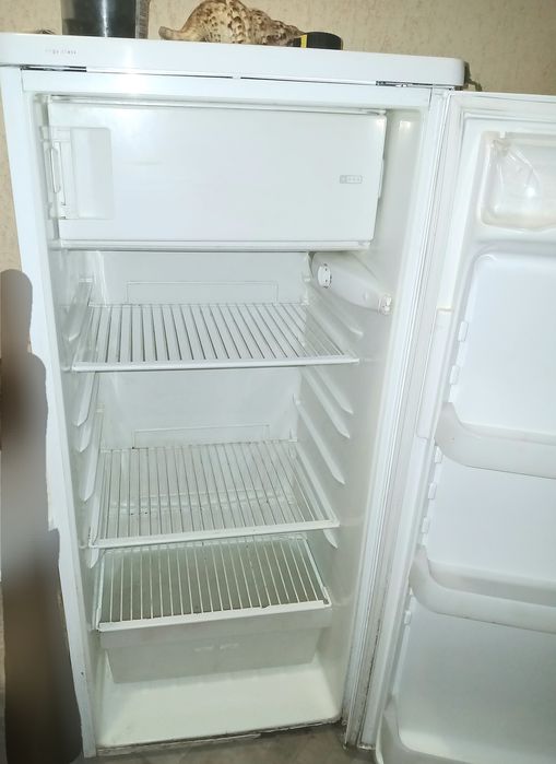 Хладилник Zanussi