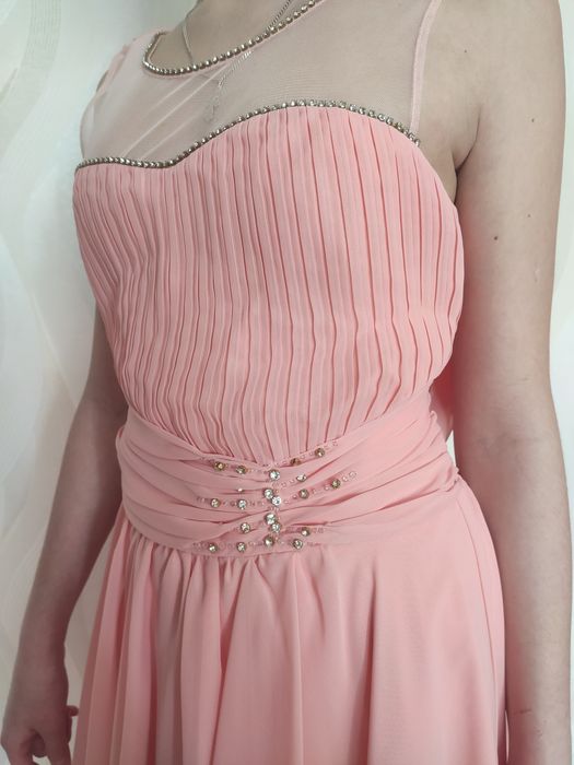 Нарядное платье 11-12 лет