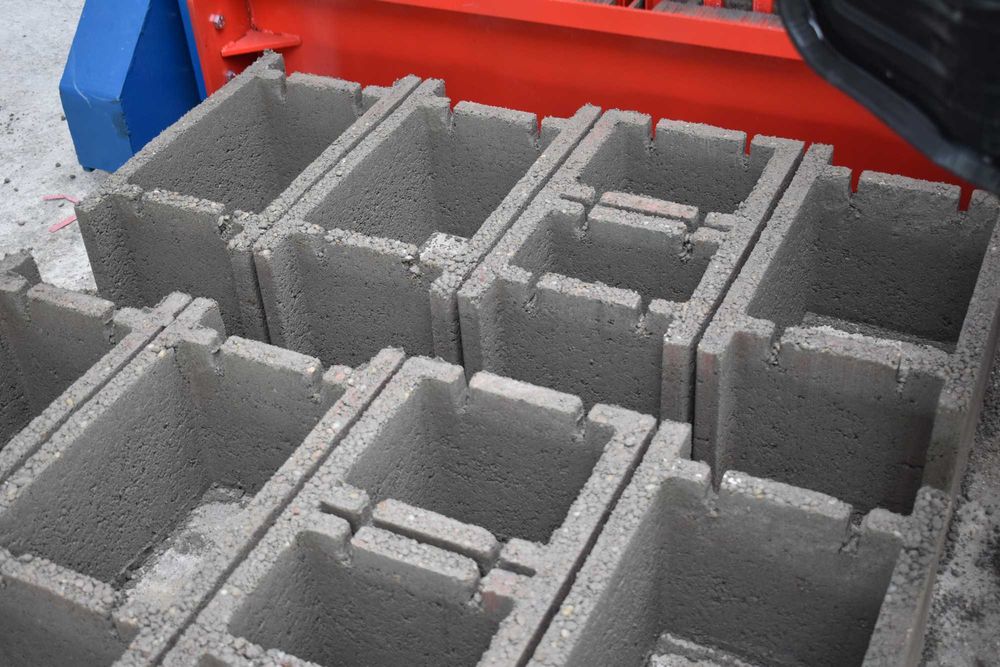 Promotie 20% presa/ masina boltari beton, boltari zidarie, boltari stalp - FORTE PLUS