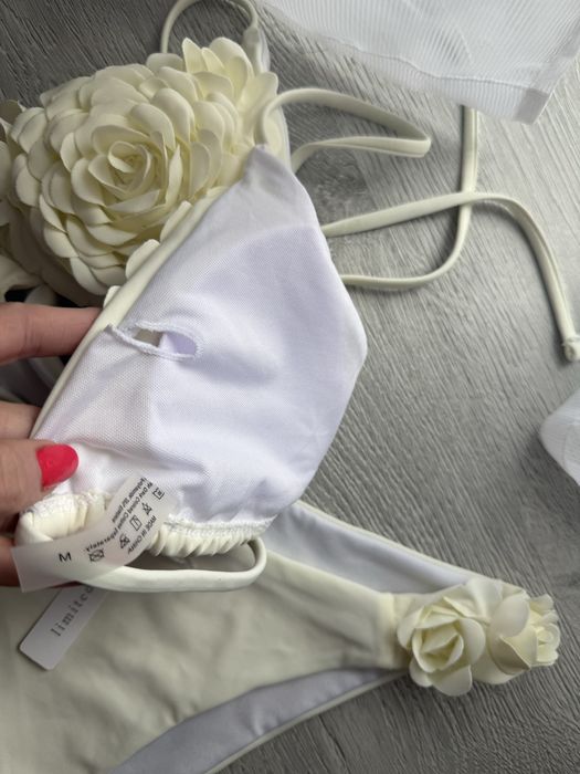 Costum baie Asos Editie limitata+ cadou Zara