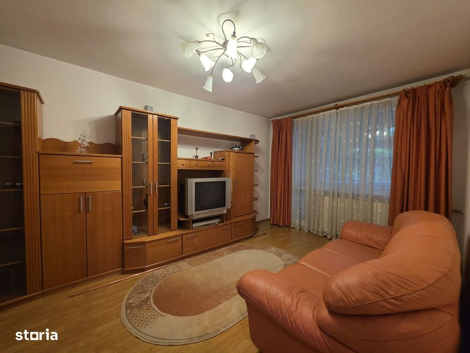 Drumul Taberei, 3 camere, decomandat, 2 min parc, 5 min metrou, etaj 1 — fotografia 1
