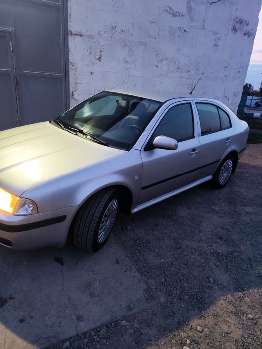Skoda Octavia tour a4 2005года