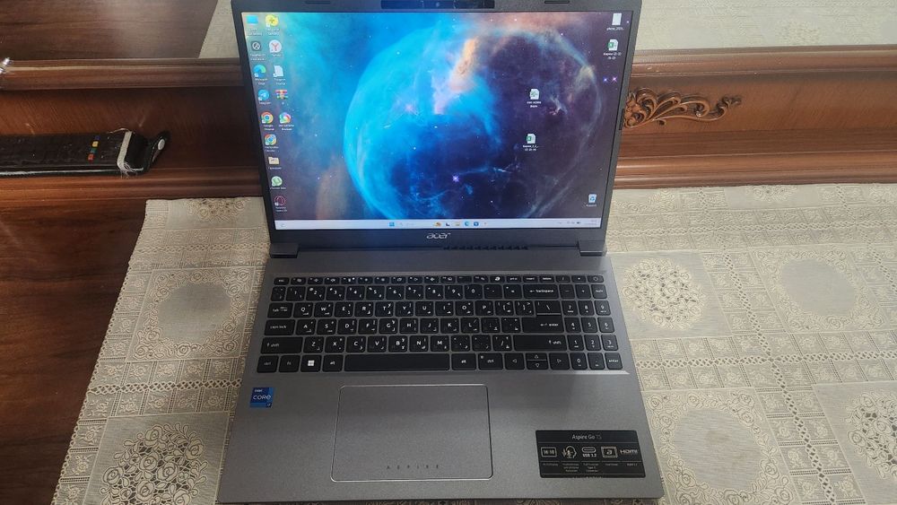 Acer nootbook 16/512gb hotra
