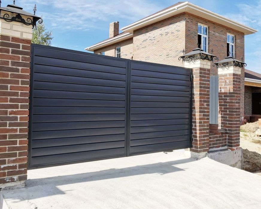 Ворота, забор готовые