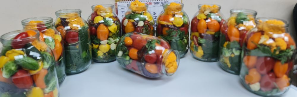 Соленья,салаты,варенья,компоты домашние